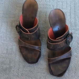 Lisa Nading Italian leather sandals size 38 1/2
